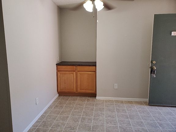 4th image of 1224 E Evergreen St APT 133