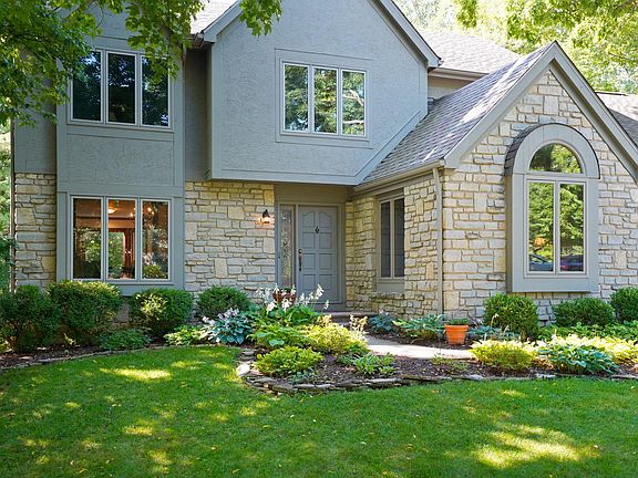 4th image of 5543 Haddington Dr