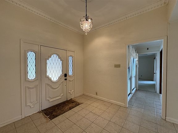 3rd image of 4220 Brooktree Ln