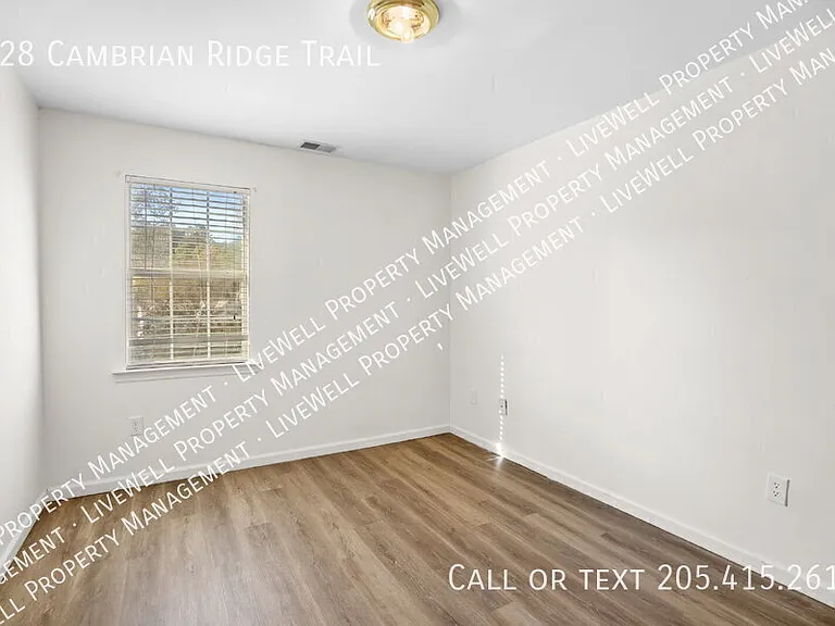 428 Cambrian Ridge Trl — Photo 18