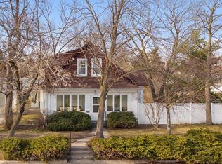 809 West Edgewater Street, Portage, WI 53901
