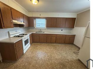 113 Gesner St, Linden, NJ 07036