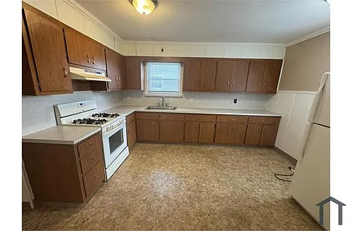 113 Gesner St Photo 1