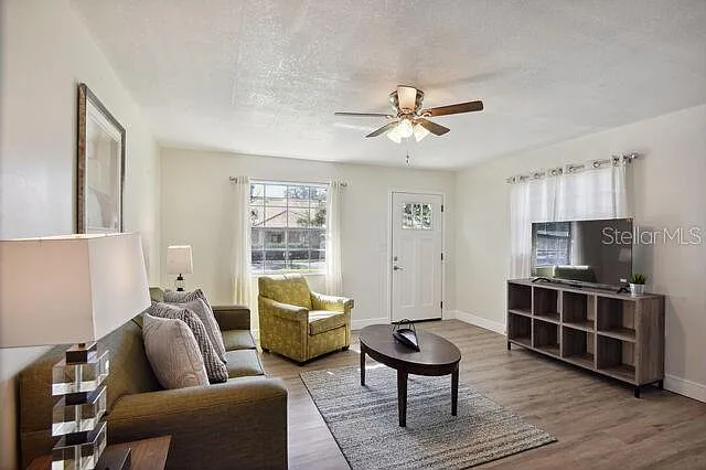 813 W Magnolia St — Photo 29