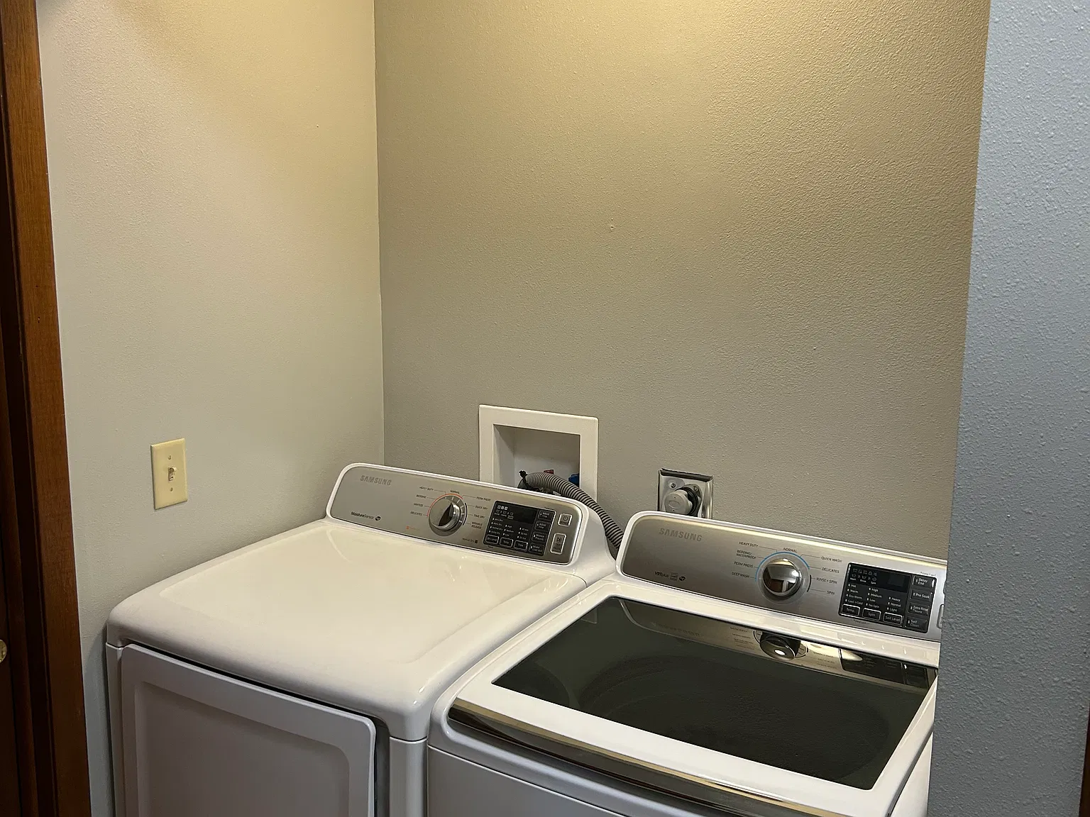 3 bed, 1.5 bath, 1104 sqft, $1,650 — Photo 4