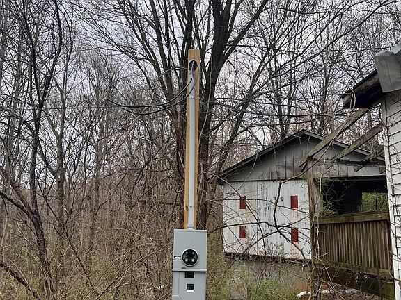 4th image of 1075 Tennessee W #27