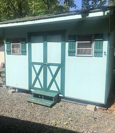 3rd image of 412 Shohola Ln