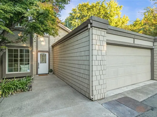 1 Flanders Ct, Chico, CA 95926