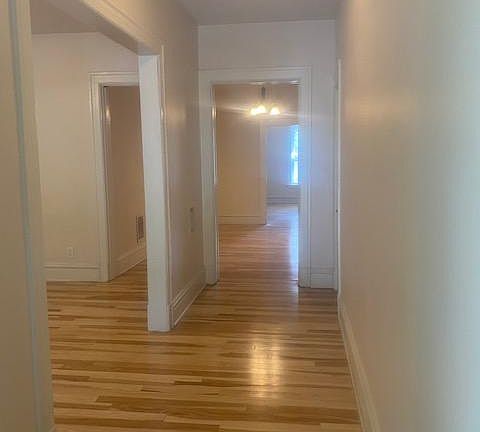 4th image of 4228 Russell Blvd Floor 1