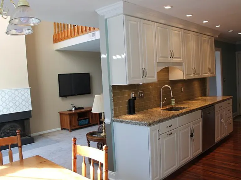 39 Roxbury Ct — Photo 18