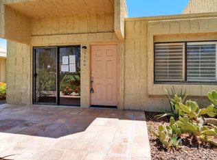 5300 Los Coyotes Dr, Palm Springs, CA 92264