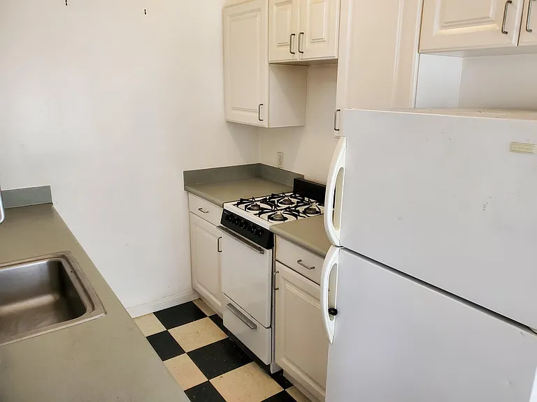 6440 Orange St #105 — Photo 2