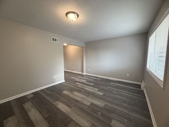 2nd image of 611 Ewing Avenueapt #B