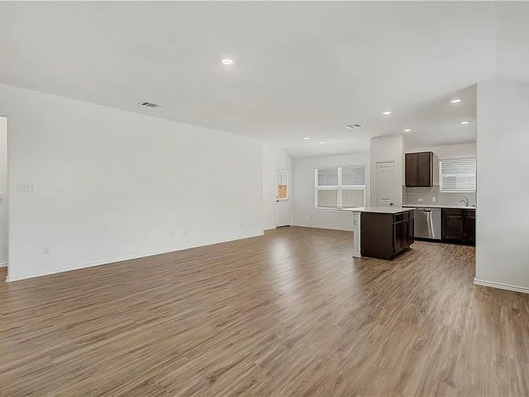 3204 Kenner Dr — Photo 16