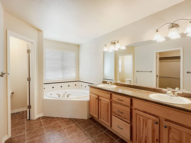 5779 Flicka Dr — Photo 14