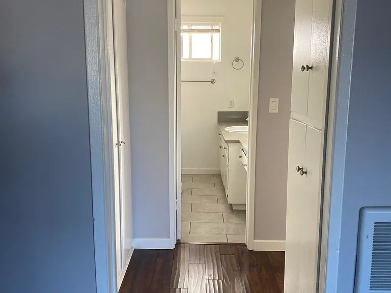 504 Avenue G — Photo 7