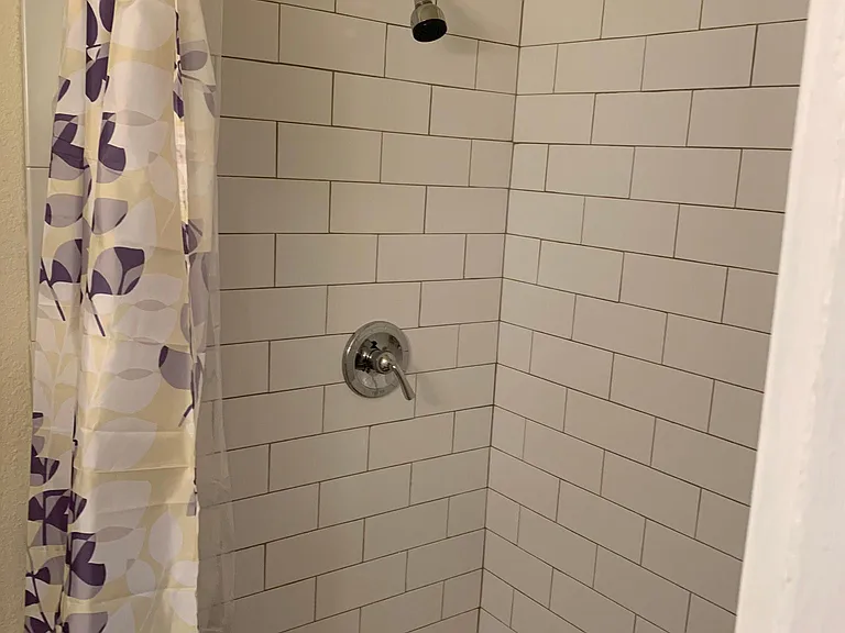 519 Grove St N #3 — Photo 6