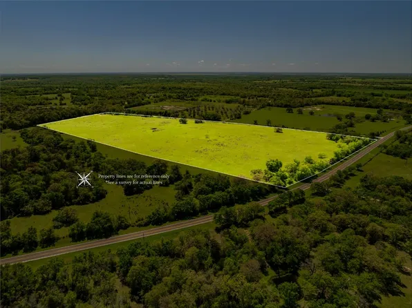 1644 W, Calvert, TX 77837