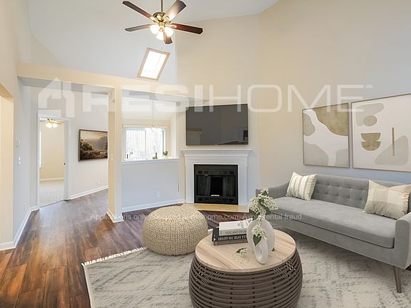 5th image of 367 N Birchwood Dr