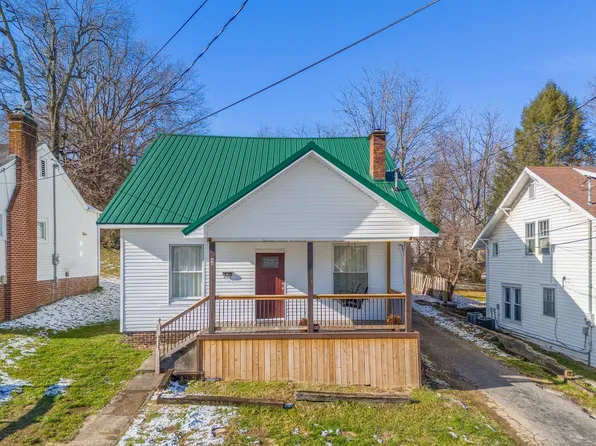 40 White Ave, Mount Sterling, KY 40353