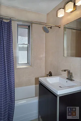 Rented by LoHo Realty | media 25