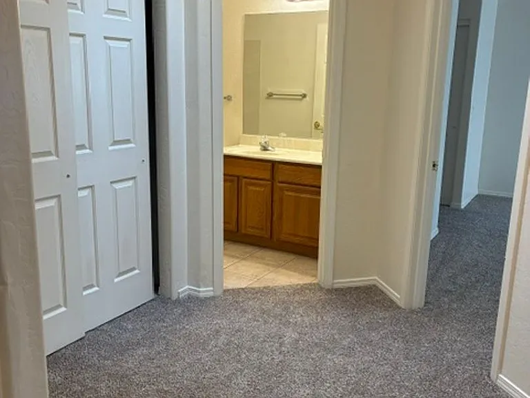 1119 Leaf Ln — Photo 14