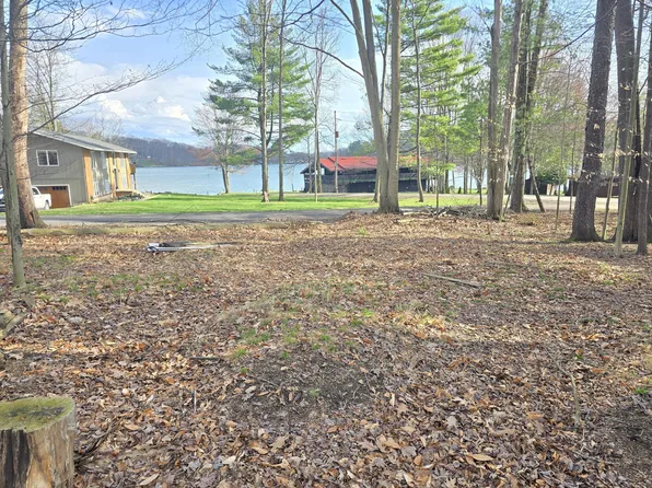 Cay Verde Ln Lot 106, Du Bois, PA 15801