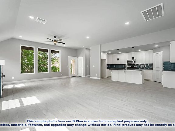 5th image of 1020 Marquis Ave