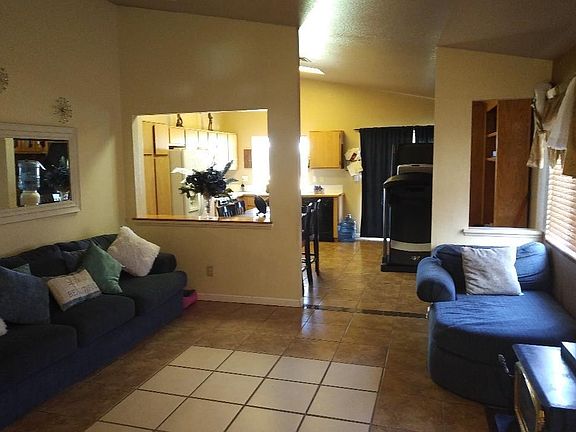 2nd image of 13542 Monterey Way