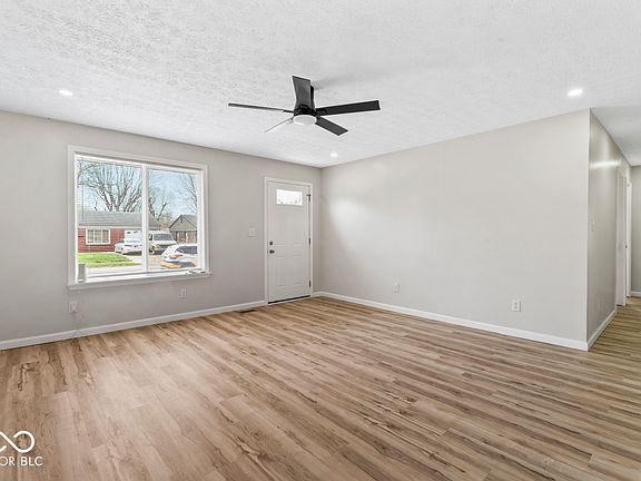 2nd image of 2541 N Aurie Dr