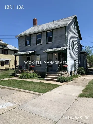 205 Valley Ave NW #4 Photo 1 205 Valley Ave NW #4 Photo 1