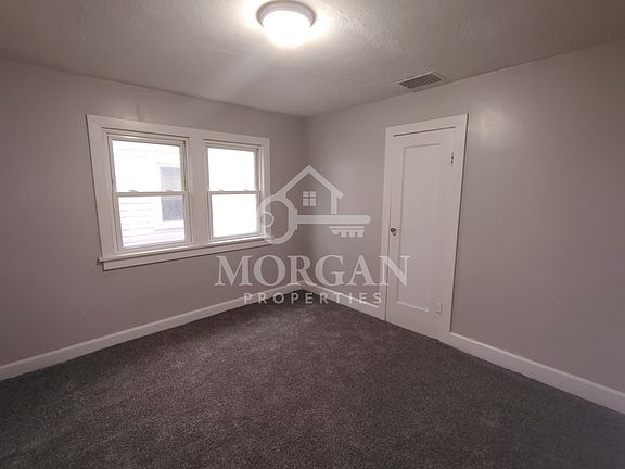 5th image of 1804 S Wall Ave