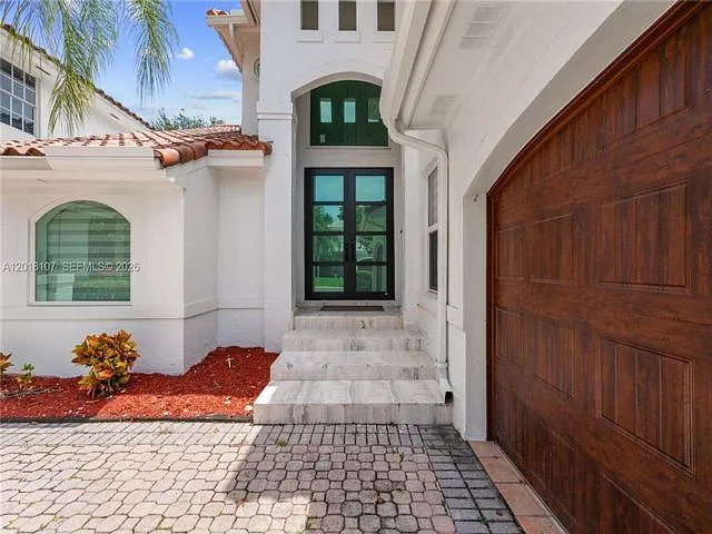 4621 NW 93rd Doral Ct — Photo 12
