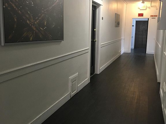 4th image of 722 Hartford Ave APT 404