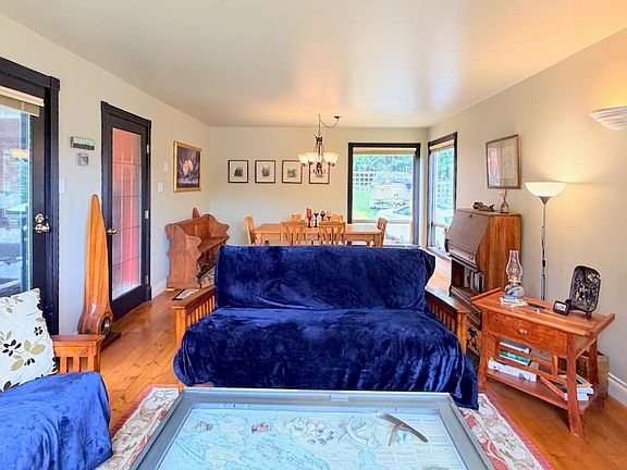 5th image of 234 Mariners Way