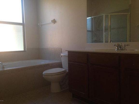 5th image of 2813 Glenridge Cir