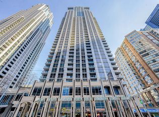 761 Bay St #510-C01, Toronto, ON M5G 2R2