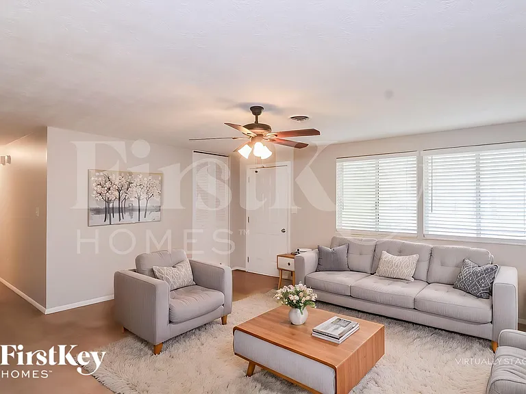 4788 N Cir — Photo 3