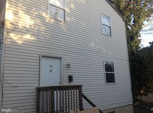 16 N Glenwood Ave, Clifton Heights, PA 19018