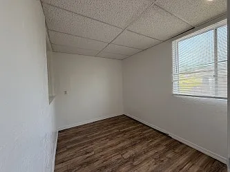 Updated, and Flexible 2-3 Bedroom Bungalow Near UNM & CNM — Photo 37