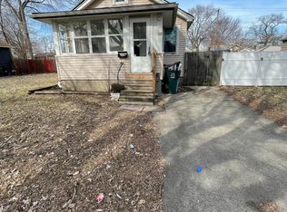 338 W Madge Ave, Hazel Park, MI