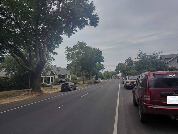 4th image of 1465 W 11th Ave
