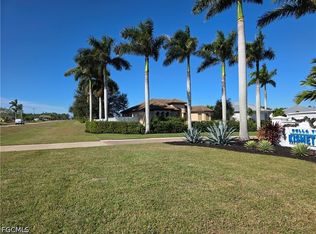 2406 Kismet Lakes Ln, Cape Coral, FL 33993