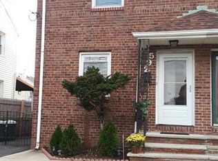 592 Summer St, Elizabeth, NJ 07202