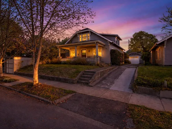 821 Minnesota Ave, Medford, OR 97504