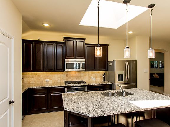 5th image of 5908 Trout Dr