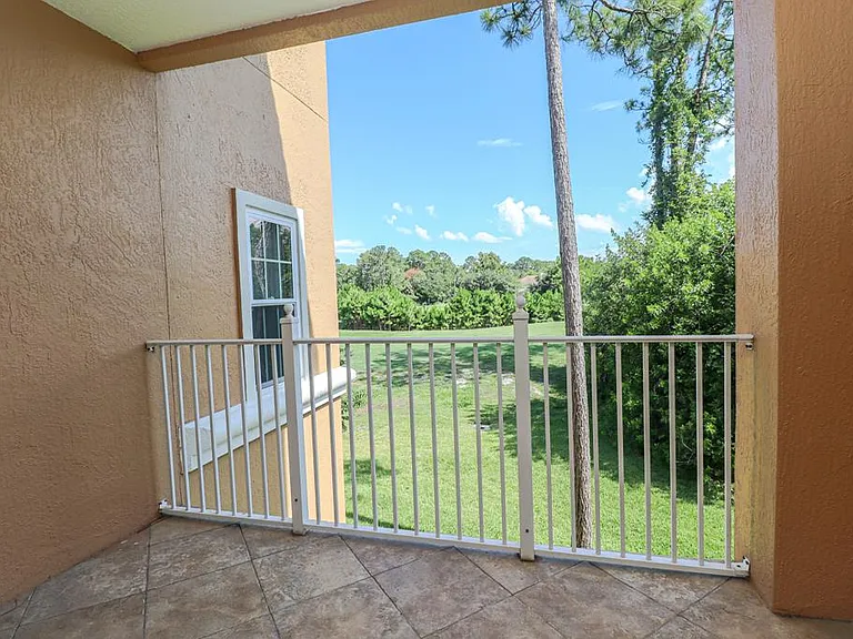 540 Florida Club Blvd #540 — Photo 30