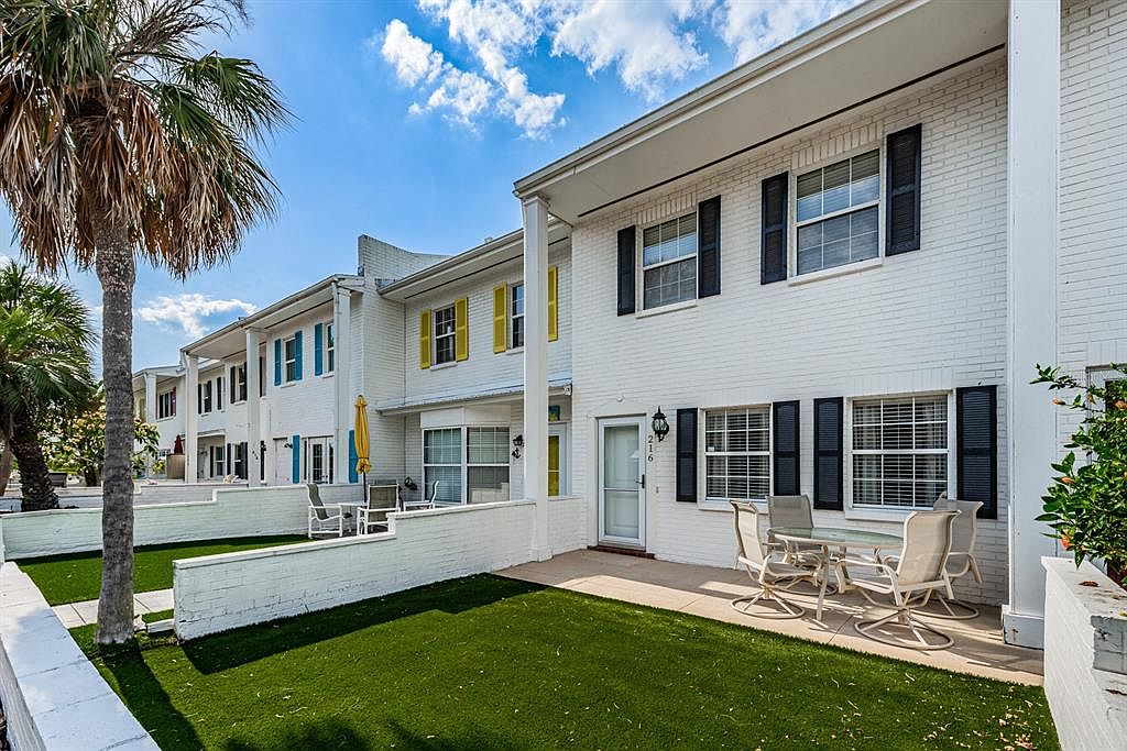 216 Bunker Hill Ln, Dunedin, FL 34698 Zillow