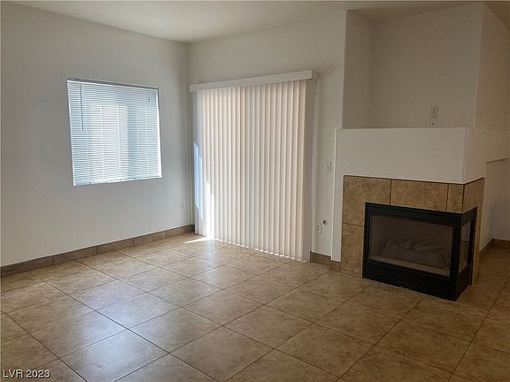 5th image of 2110 Los Feliz St Unit 1058
