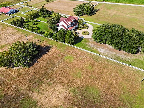4th image of 4875 Cameron Rd